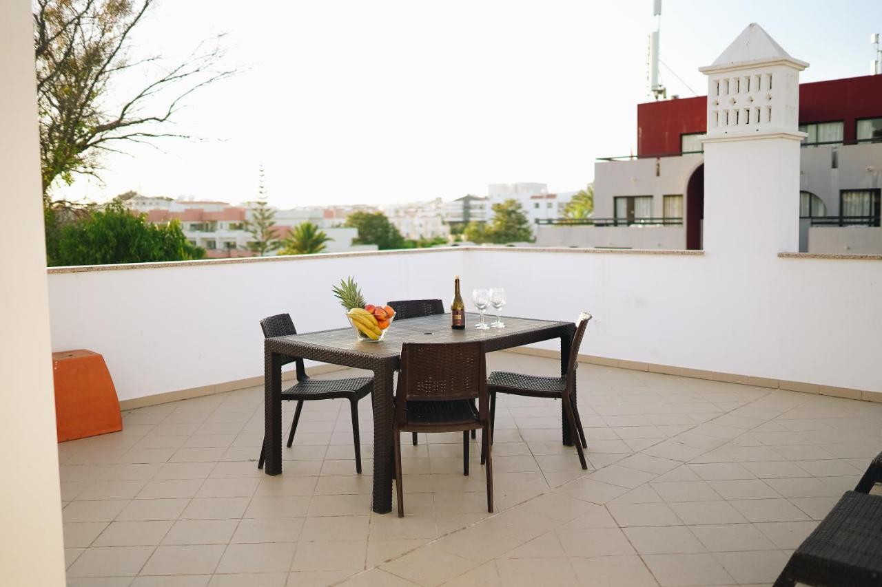 Wonderful Flats With Pool By Host Wise Lejlighed Albufeira Eksteriør billede